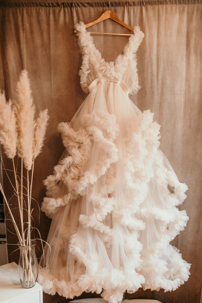 Prinzessinnen Schwangerschaftskleid mit viel Tüll und verspielt